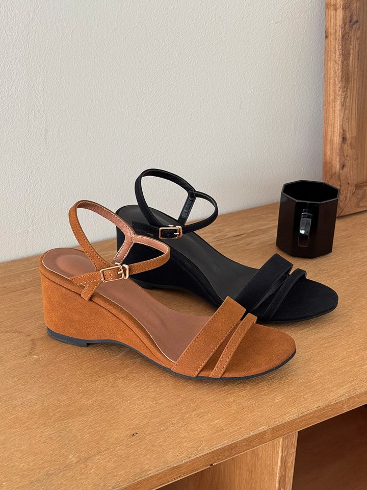 Vade - Korean Women Fashion - #womensfashion - Mary Jane Wedges - 2