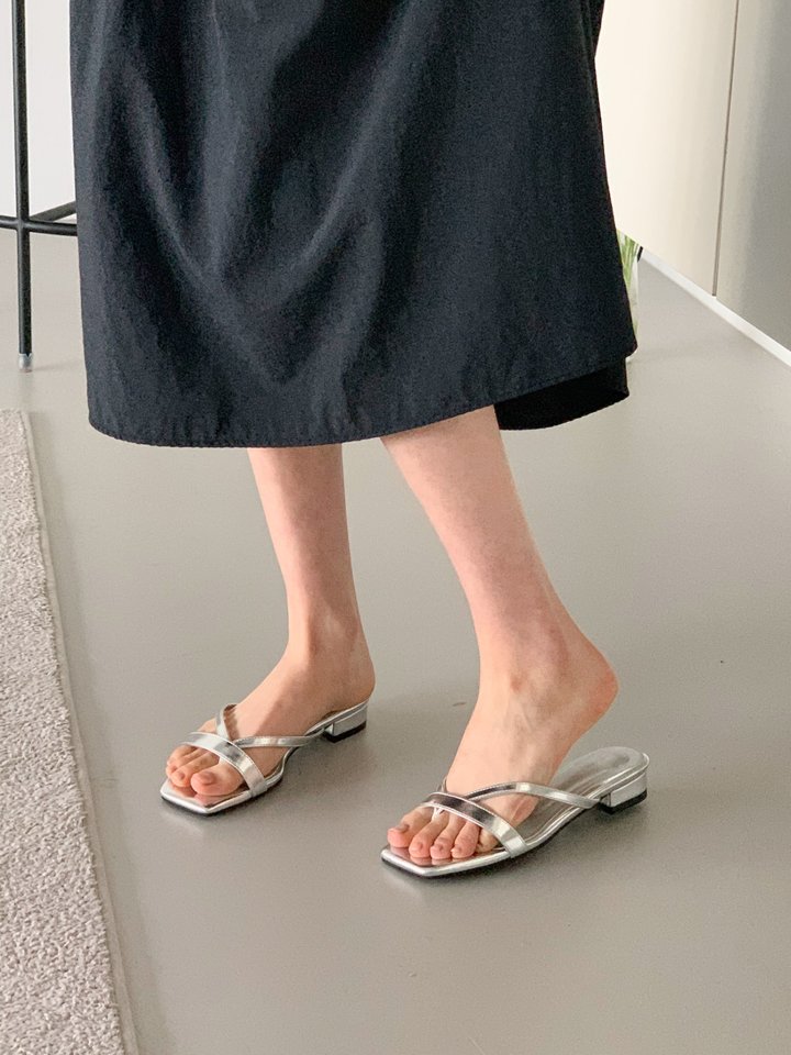 Vade - Korean Women Fashion - #womensfashion - Low Heel Slipper Sandals - 9
