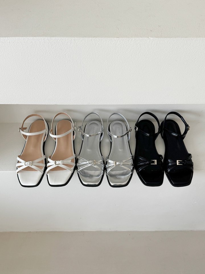 Vade - Korean Women Fashion - #womensfashion - Ankle Strap Slippers