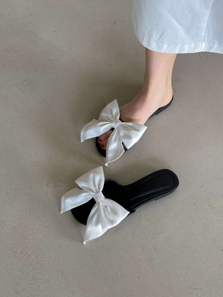 Vade - Korean Women Fashion - #womensfashion - Large Ribbon Slippers - 6
