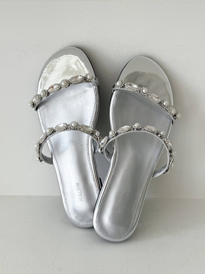 Vade - Korean Women Fashion - #momslook - Slim Slipper Cubic Decor Sandals - 4