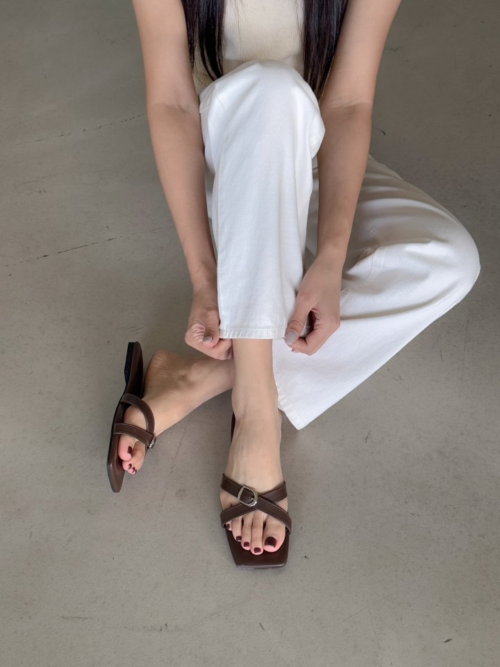 Vade - Korean Women Fashion - #womensfashion - Buckle Strap Sandals - 10