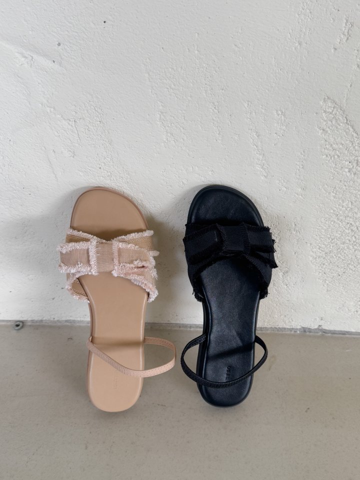 Vade - Korean Women Fashion - #womensfashion - Ribbon Slipper Sandals