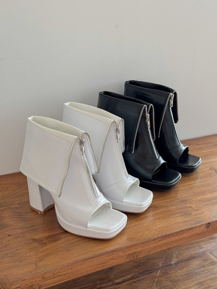 Vade - Korean Women Fashion - #womensfashion - Walker Heel Boots Platform Open-toe