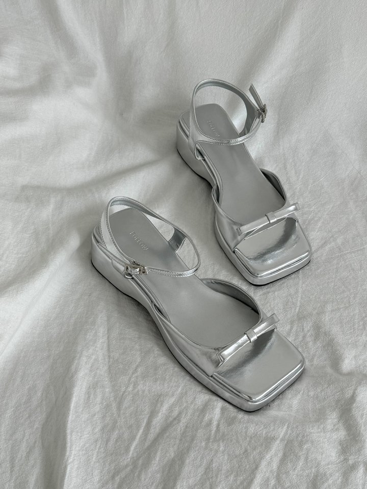 Vade - Korean Women Fashion - #womensfashion - Sandals Platform Square Buckle Decor Heels