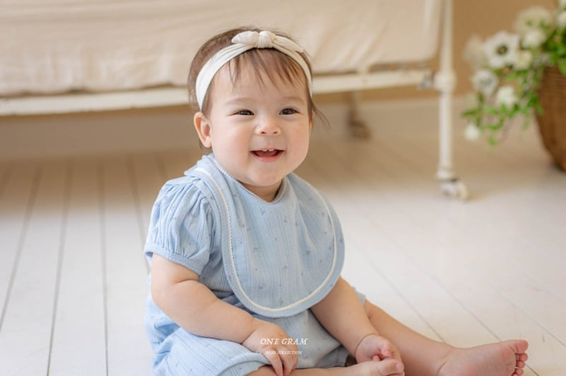 1 Gram - Korean Baby Fashion - #babygirlfashion - Riv Bib - 5