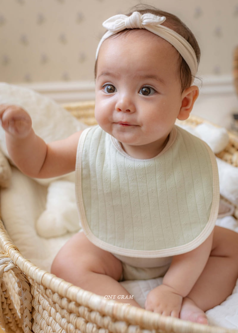1 Gram - Korean Baby Fashion - #onlinebabyboutique - Monica Bib - 6