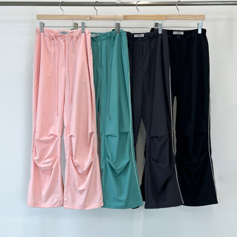 140 Avenue - Korean Women Fashion - #romanticstyle - Contrast Piped Pants