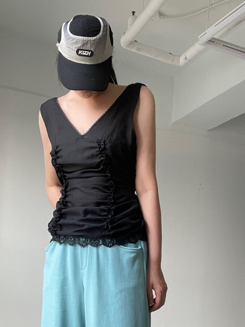 140 Avenue - Korean Women Fashion - #romanticstyle - Shirring Lace Sleeveless - 4