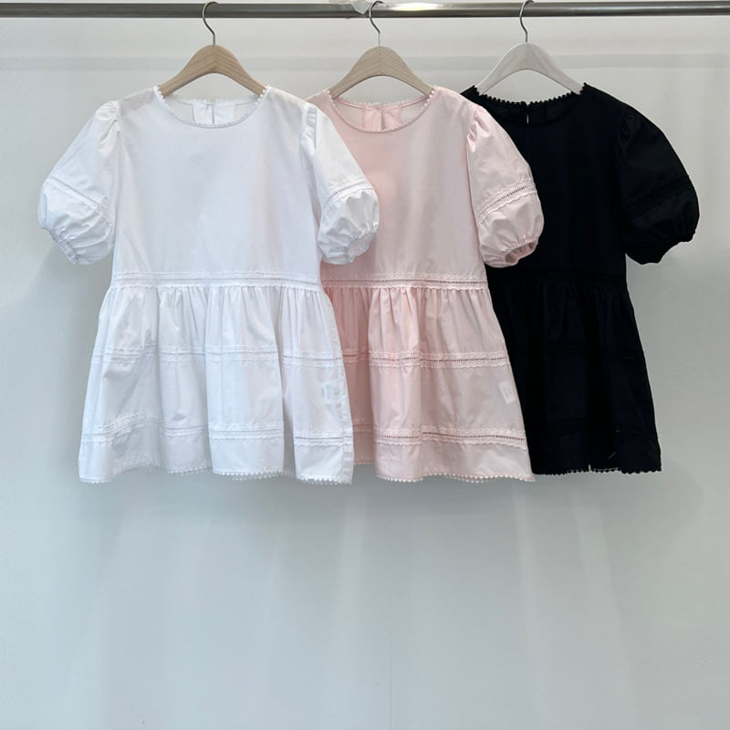 140 Avenue - Korean Women Fashion - #thelittlethings - Floral Lace Blouse