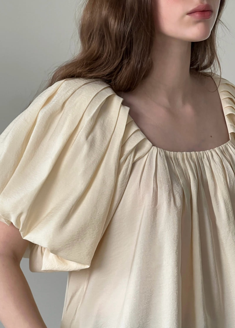 140 Avenue - Korean Women Fashion - #womensfashion - Berry Pleated Blouse - 12