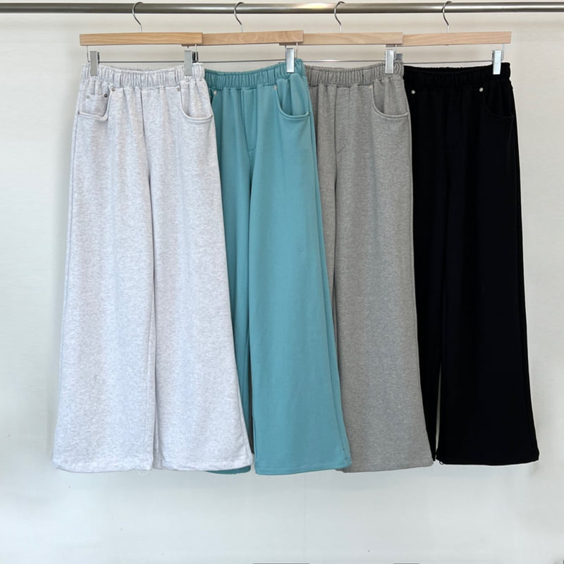 140 Avenue - Korean Women Fashion - #womensfashion - Semi Rivet Pants