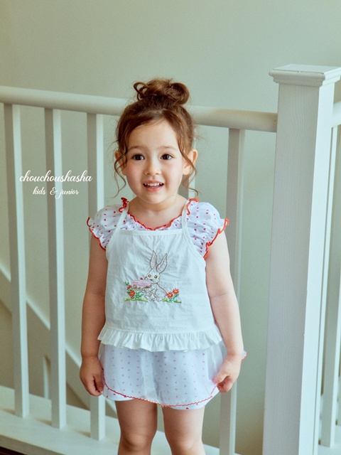 Rabbit Sleeveless Tee