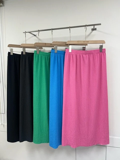 Wrinkle Long Skirt