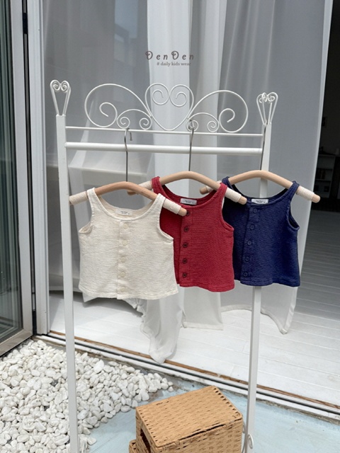 Moe Button Vest Moe Button Vest
