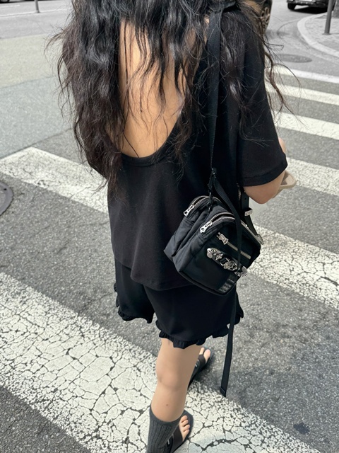 Cotton Modal Loose Fit Backless Tee Cotton Modal Loose Fit Backless Tee
