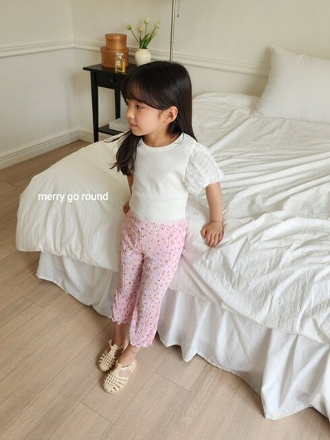 Pleats Bootcut Pants