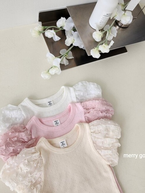 Snowflake Puff Tee