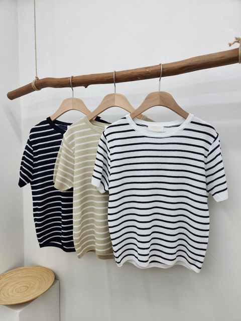 Reed Short Sleeve Knit Reed Short Sleeve Knit