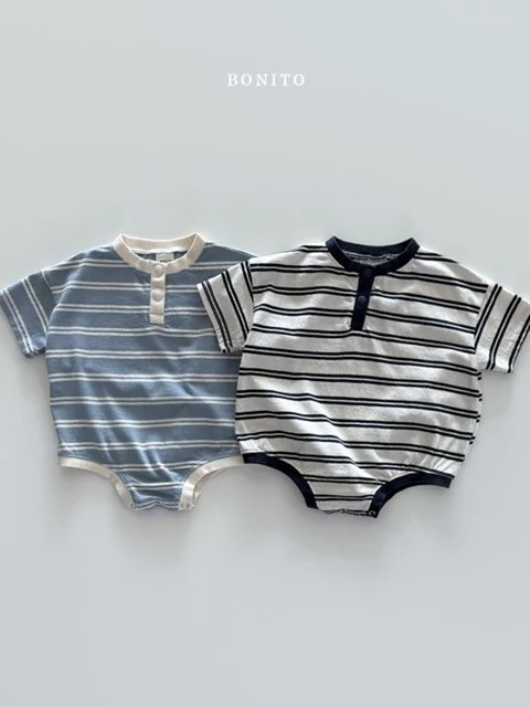 Stripe Button Short Sleeve Suit