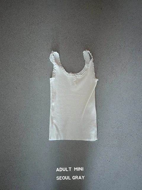 Adult Feminine Sleeveless