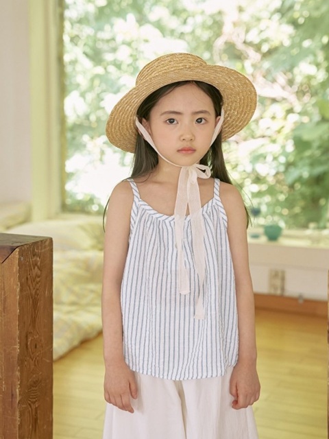 Sleeveless Top (Stripe) Sleeveless Top (Stripe)
