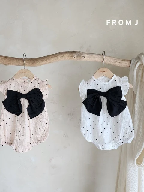 Dot Ribbon Suit