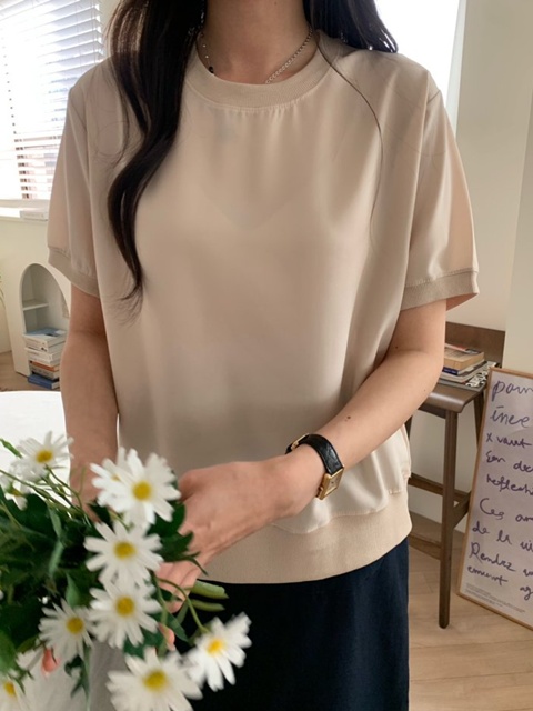 Silk Short Sleeve Sweatshirt Silk Short Sleeve Sweatshirt
