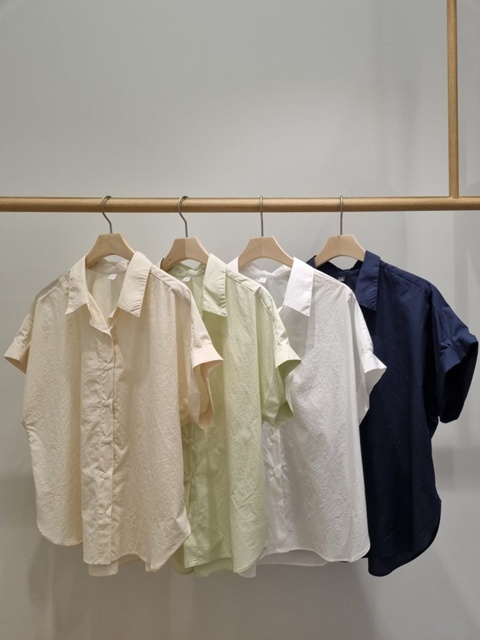 Roll-Up Shirt Roll-Up Shirt