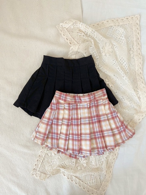 Pleated Skirt