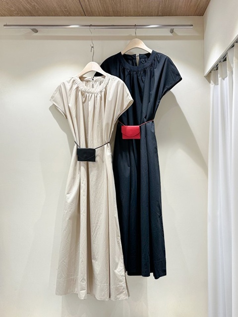 Pocket Belt Shirring One-piece Pocket Belt Shirring One-piece