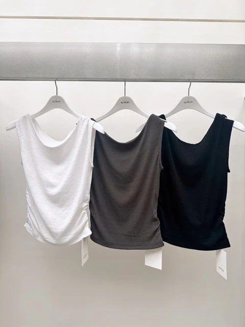 Yook Sleeveless
