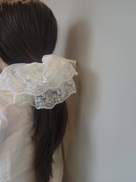 Plus Size Lace Hair Scrunchie