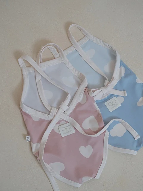 One-Piece Suit (Swimwear)