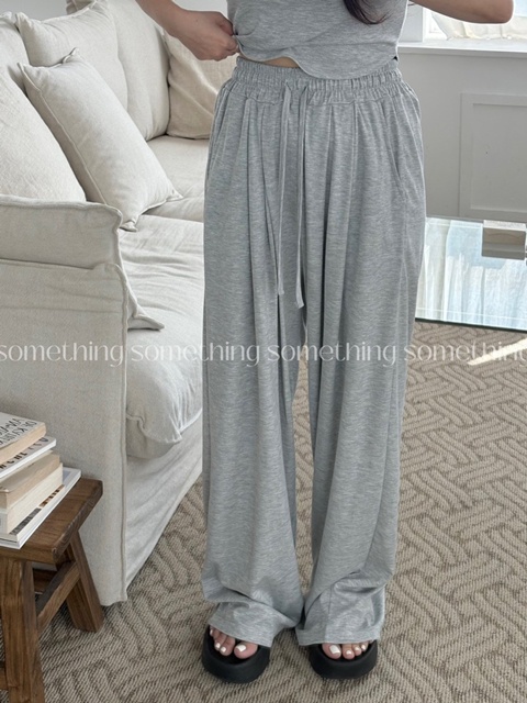 Aren Pants