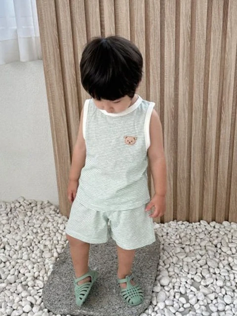 Bear Sleeveless Top Bottom Set Bear Sleeveless Top Bottom Set