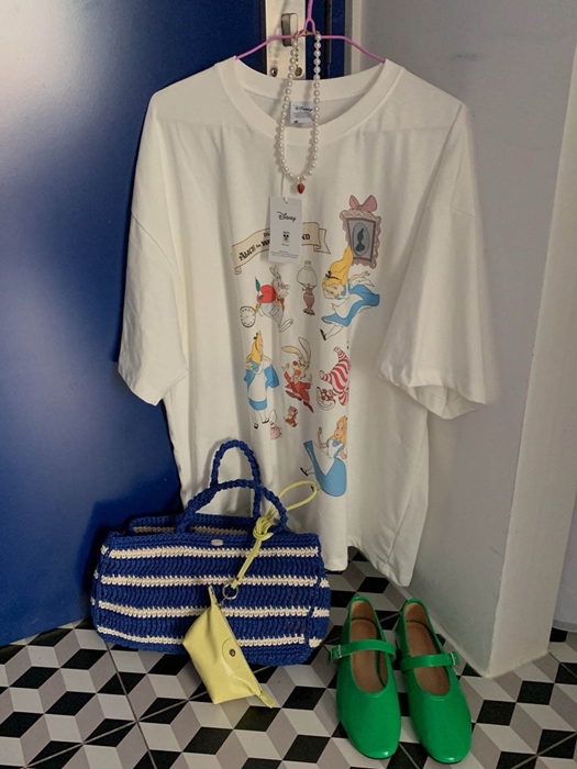 Alice Tee Alice Tee