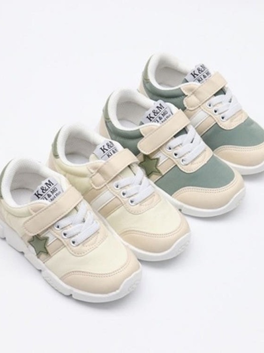 Mary M Star Hawk Sneakers