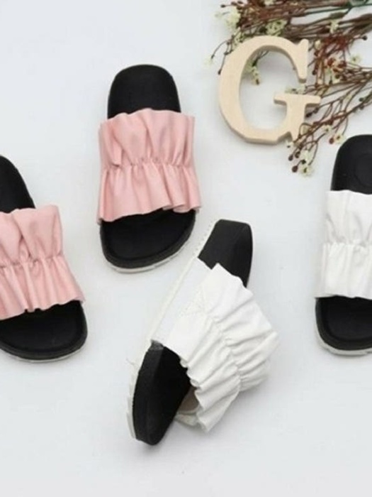 Ruffle Slippers Ruffle Slippers