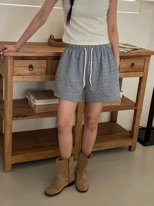 Cookies Cream Half Pants