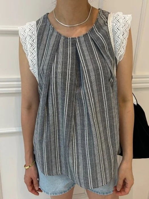 Stripe Pintuck Blouse Stripe Pintuck Blouse