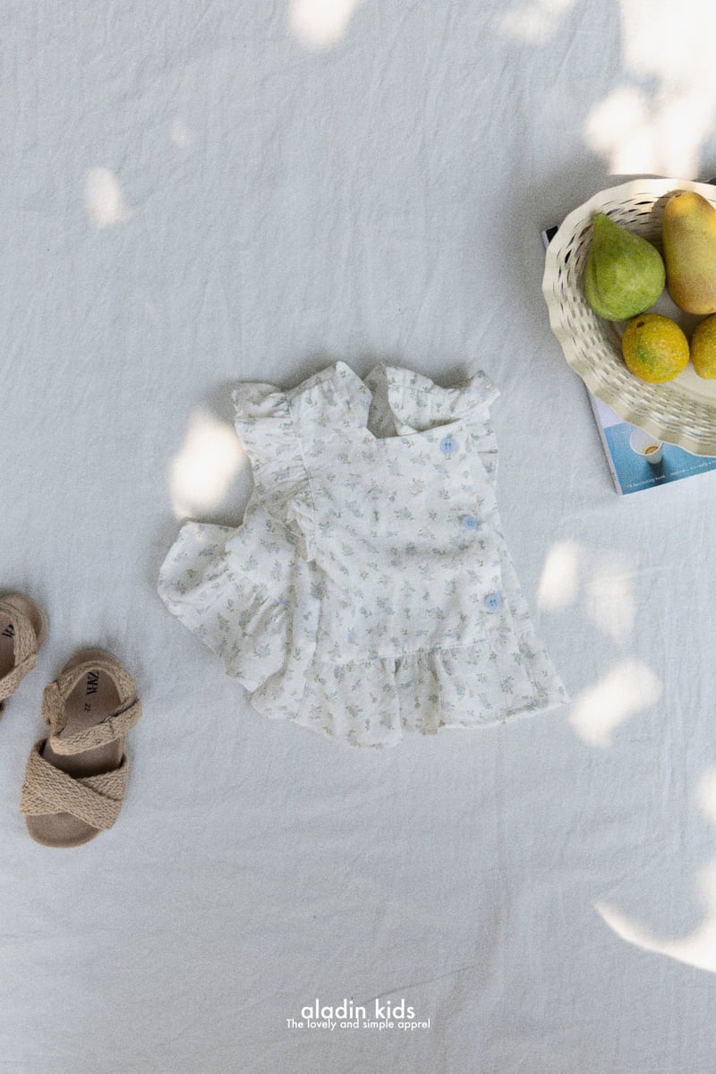 Aladin - Korean Baby Fashion - #babyboutiqueclothing - Square Wing Blouse - 4