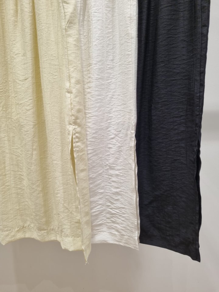 Allu - Korean Women Fashion - #momslook - Wrinkle Side Slit Skirt - 3