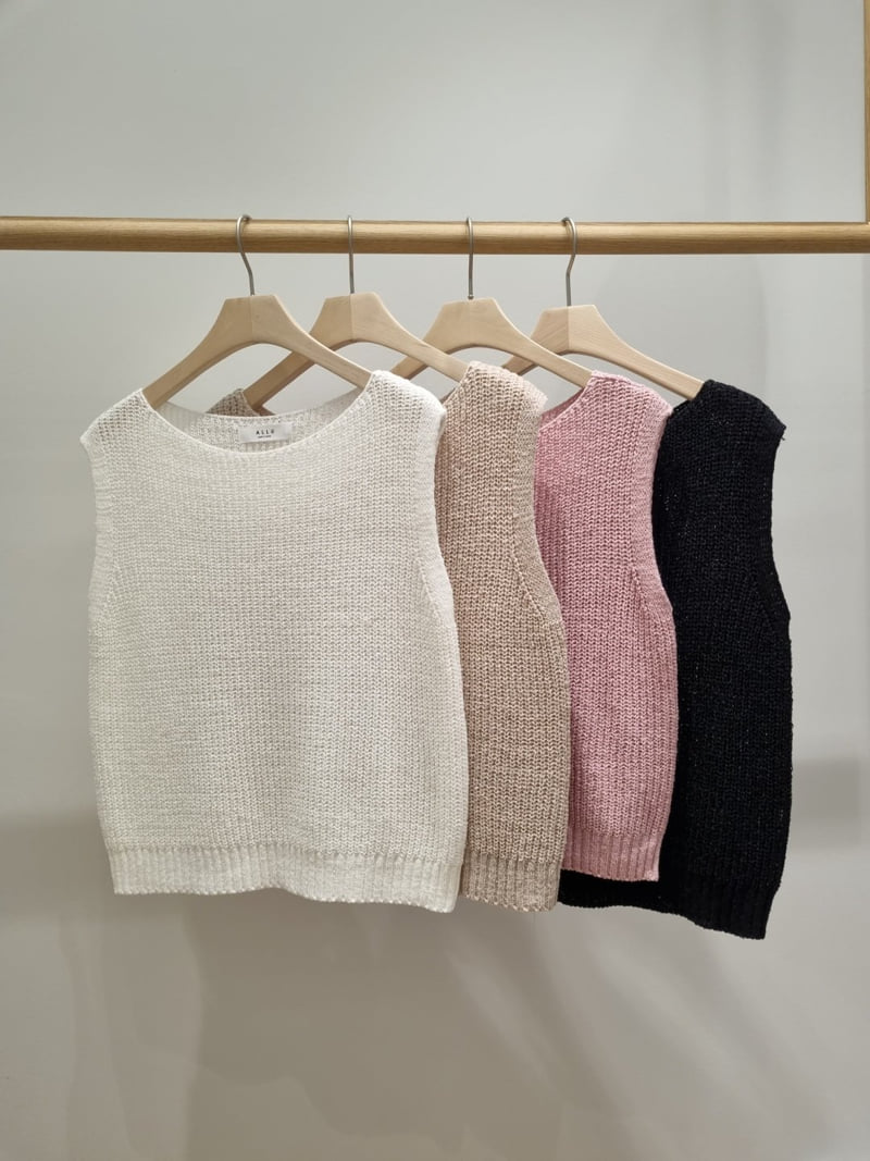 Allu - Korean Women Fashion - #momslook - Boat Neck Hacci Sleeveless