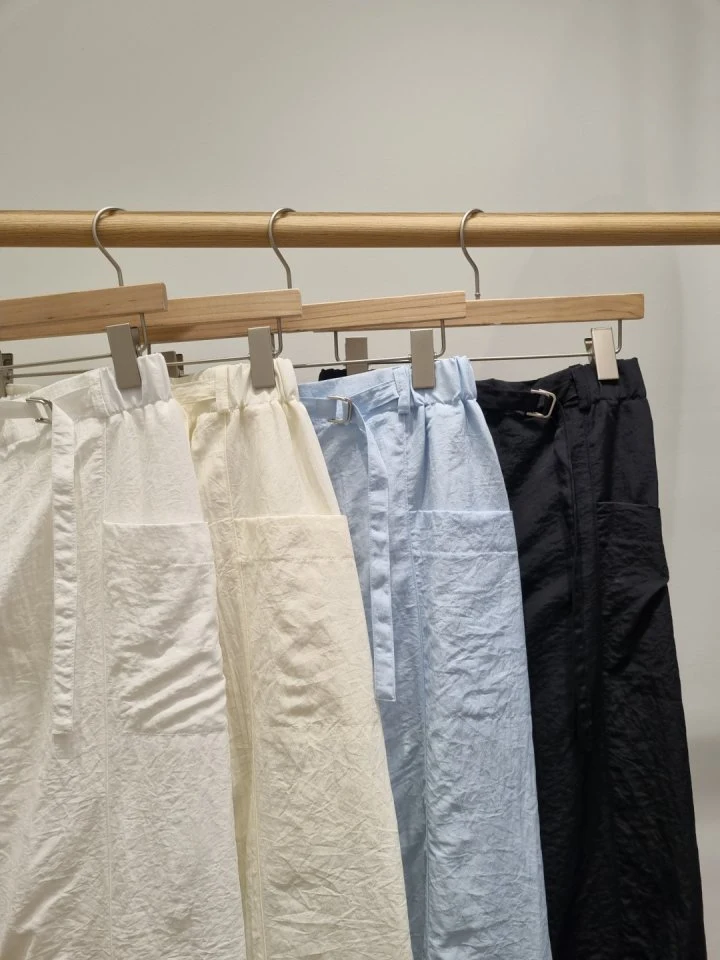 Allu - Korean Women Fashion - #momslook - Belt Pocket Skirt - 2