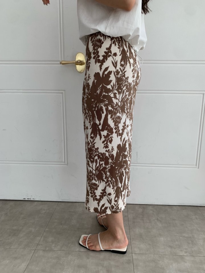 Allu - Korean Women Fashion - #momslook - Mori Pleated Skirt - 2