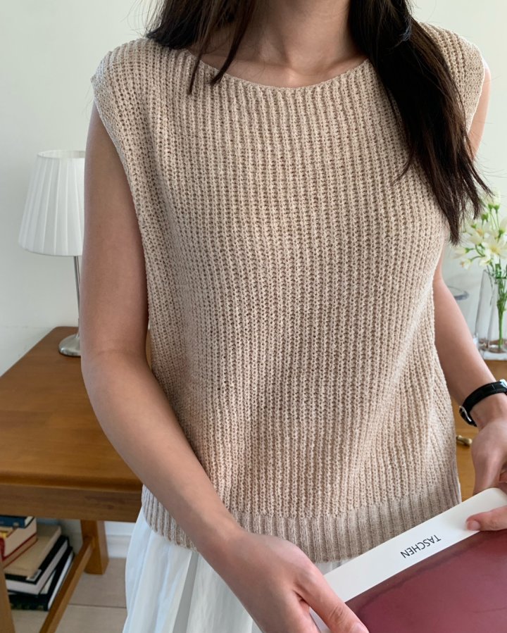 Allu - Korean Women Fashion - #restrostyle - Boat Neck Hacci Sleeveless - 12