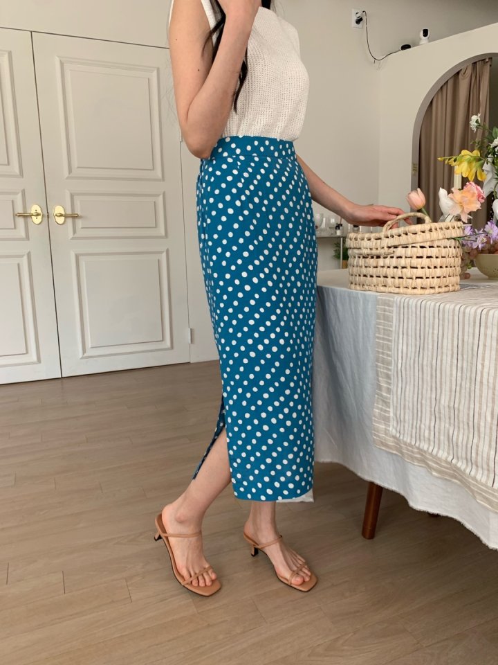 Allu - Korean Women Fashion - #restrostyle - Dot Side Slit Skirt