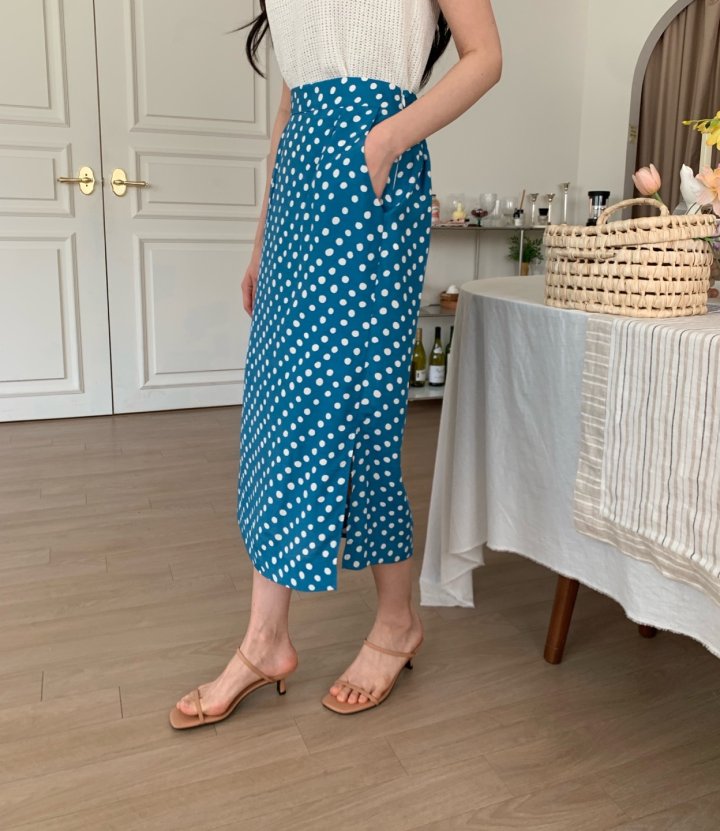 Allu - Korean Women Fashion - #shopsmall - Dot Side Slit Skirt - 4