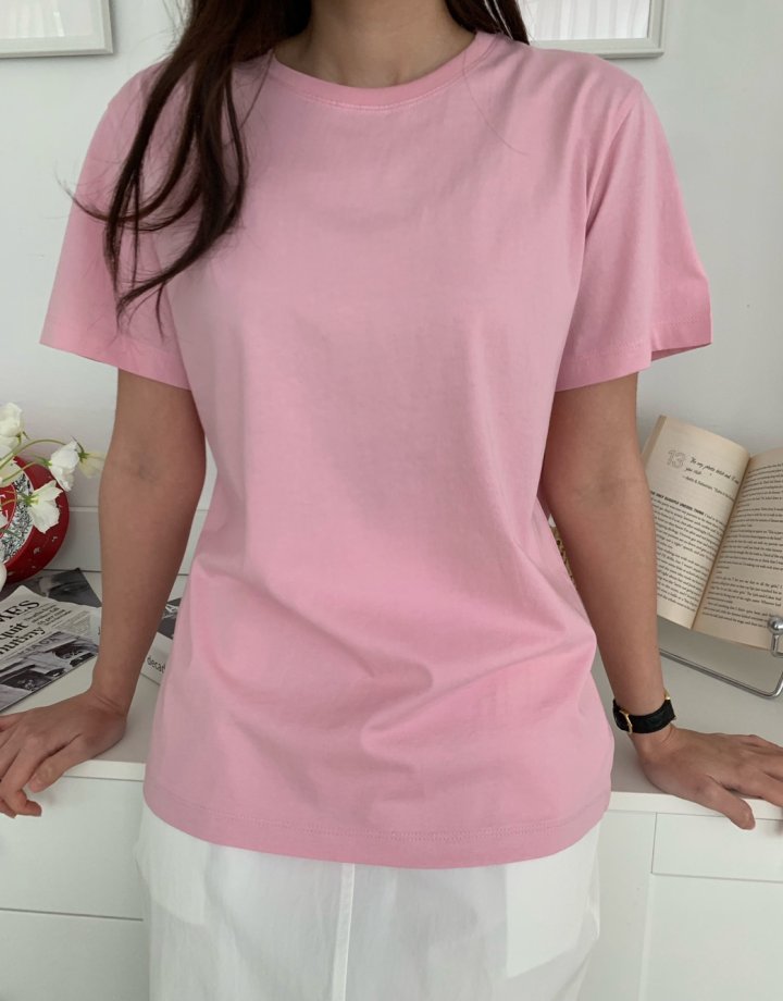 Allu - Korean Women Fashion - #thelittlethings - Lip Silket Short Sleeve Tee